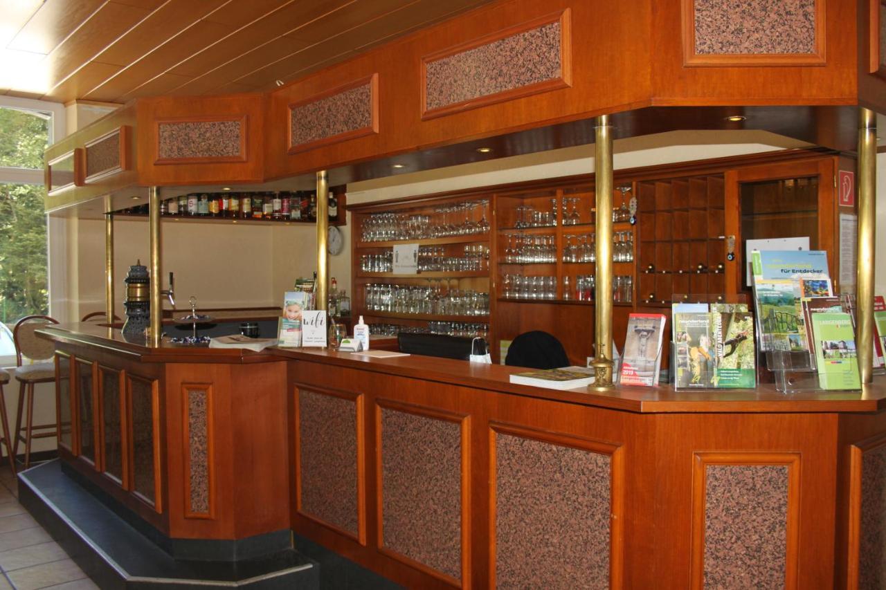Hotel Bergische Schweiz Velbert Bagian luar foto