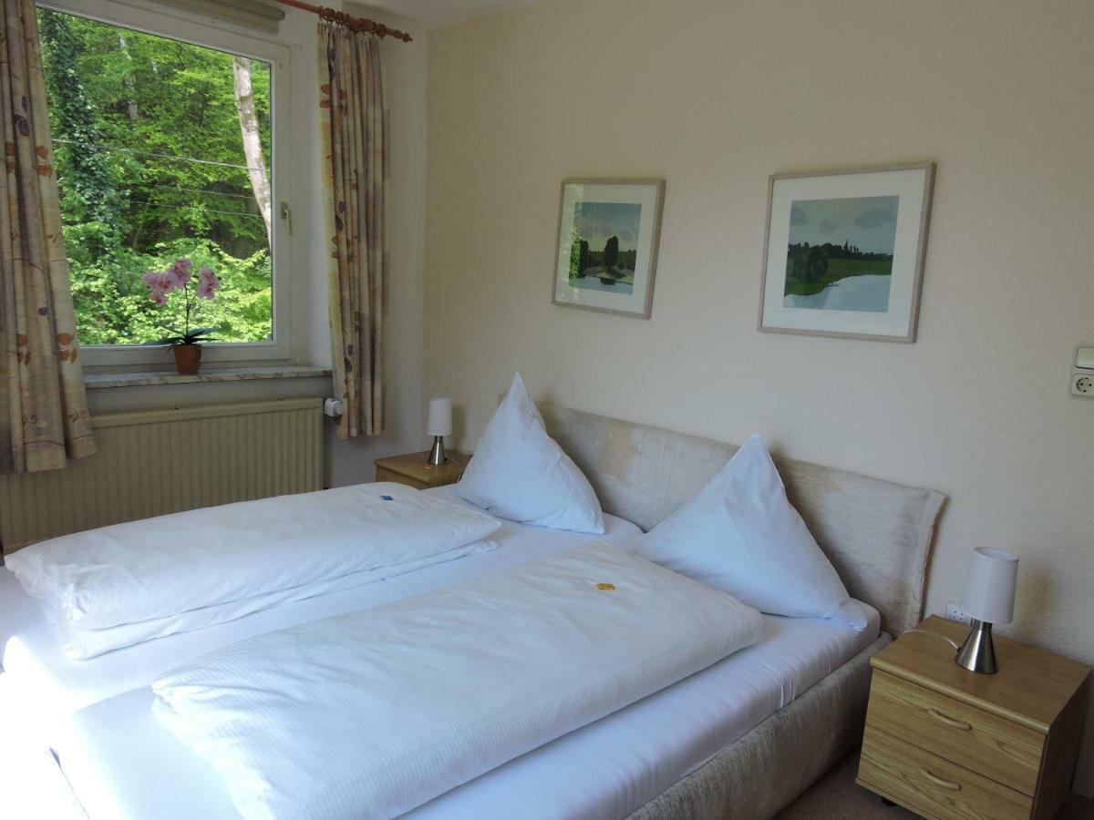 Hotel Bergische Schweiz Velbert Bagian luar foto